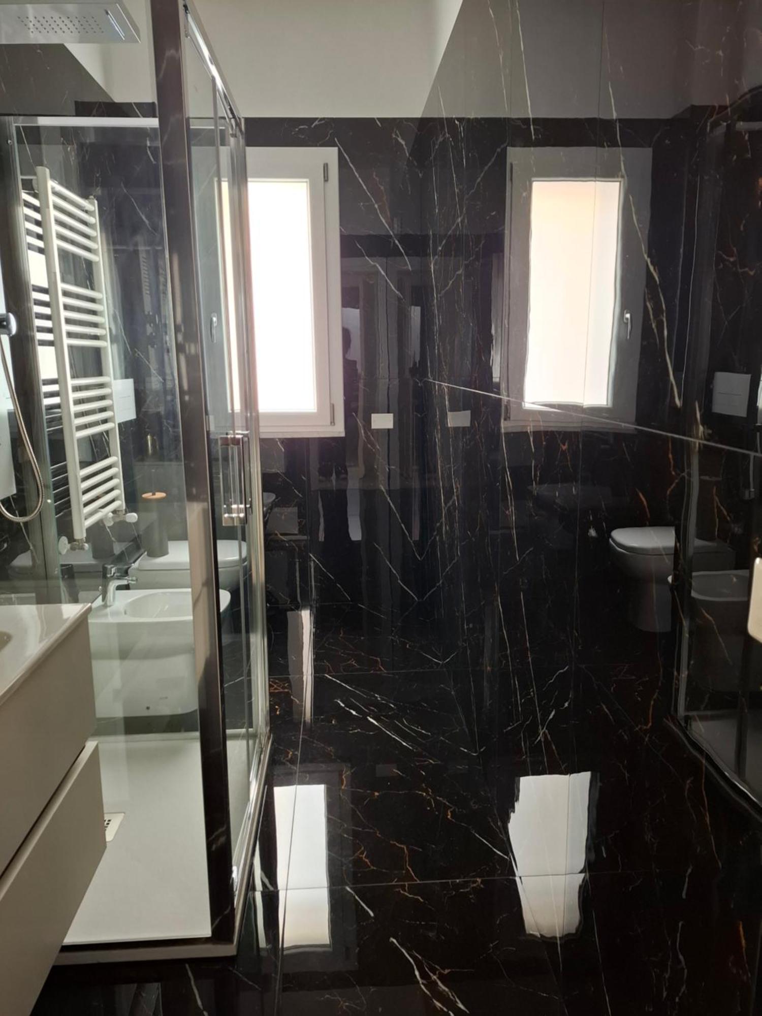 Mariam Royal Apartment & Rooms レッジョ・ディ・カラブリア エクステリア 写真